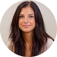 becca-harryman-headshot